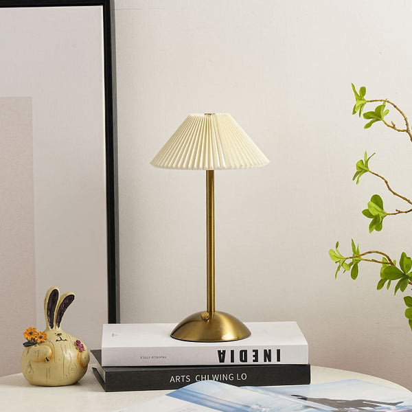 Scandinavian Rechargeable Table Lamp Iron Frame Table Lamp