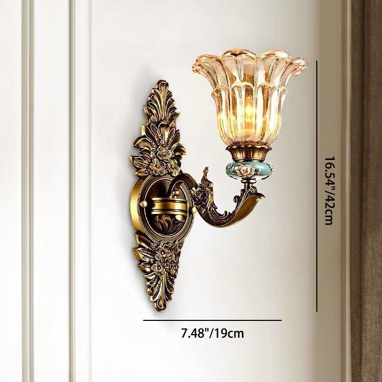 Traditional European Resin Zinc Alloy Glass Wall Sconce