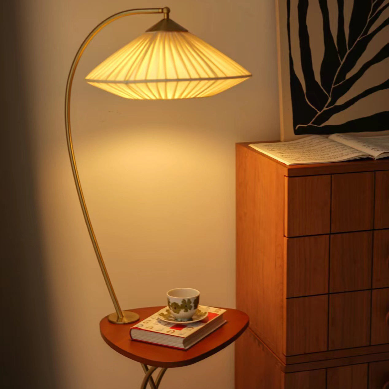 Vintage White Floor Lamp