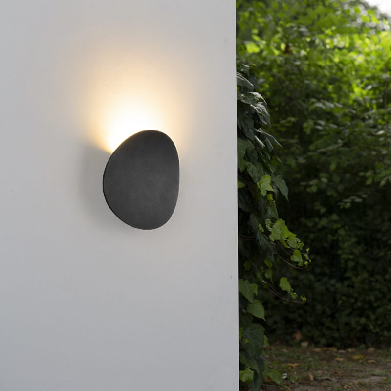 Minimalist Round 1-Light LED Indoor Outdoor Wall Sconce