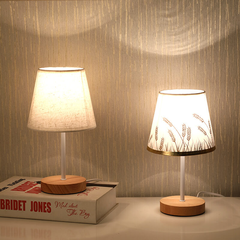 Nordic Contemporary Solid Wood LED Table Lamp Table Lamp