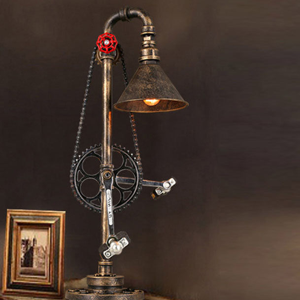 Industrial Iron Gear Plumbing Metal 1-Light Table Lamp