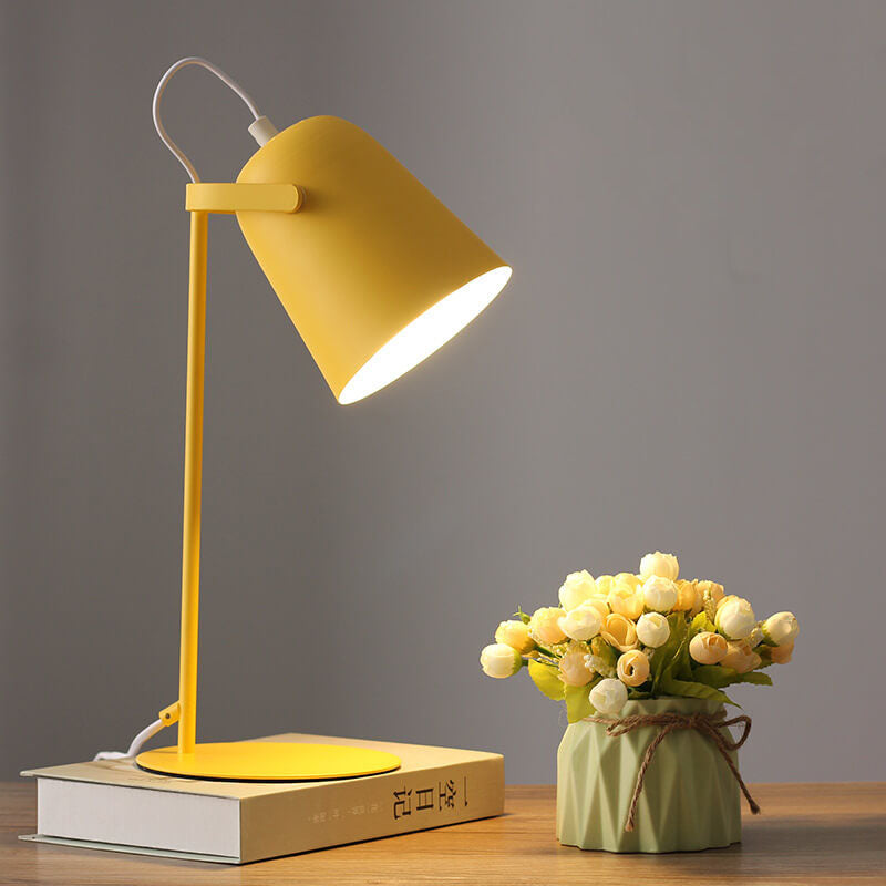 Nordic Macaron Color Creative Iron Bucket Table Table Lamp