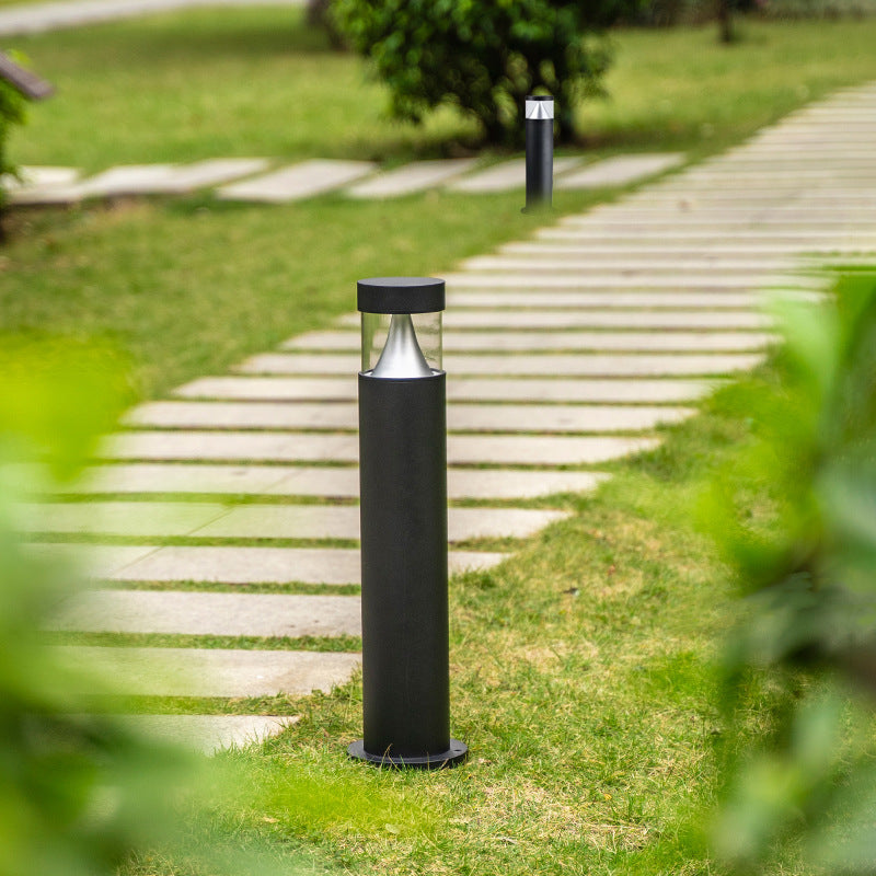 Industrial Black Outdoor Stake Light