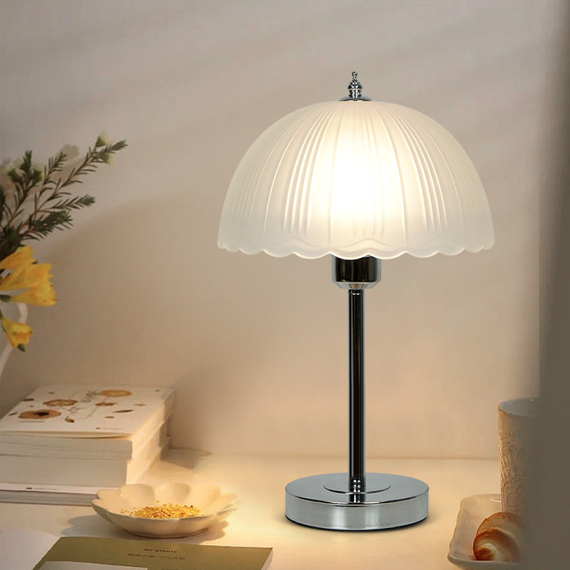 Nordic Iron Glass Dome Petal 1-Light Table Lamp