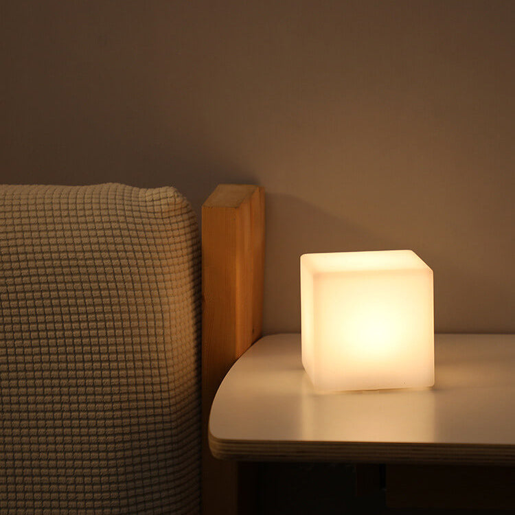 Creative Geometric PE Battery-Operated Night Night Light
