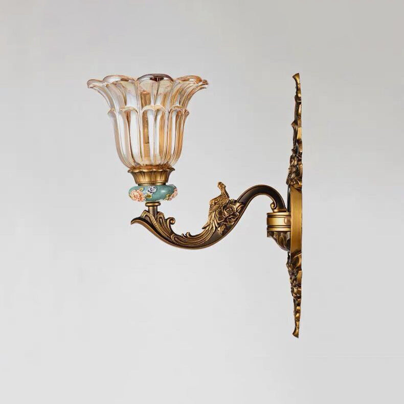Traditional European Resin Zinc Alloy Glass Wall Sconce