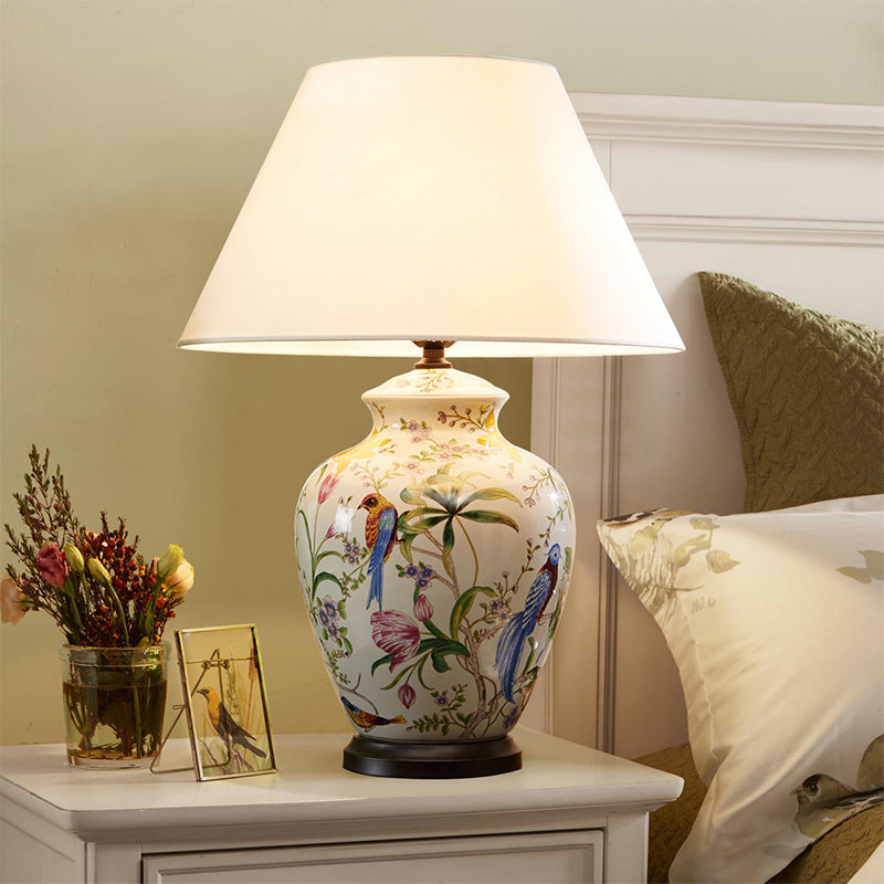 Modern Retro Ceramic Idyllic Flower and Bird Table Lamp