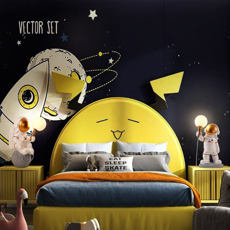 Modern Cartoon Astronaut Wall Sconce 1-Light Wall Sconce