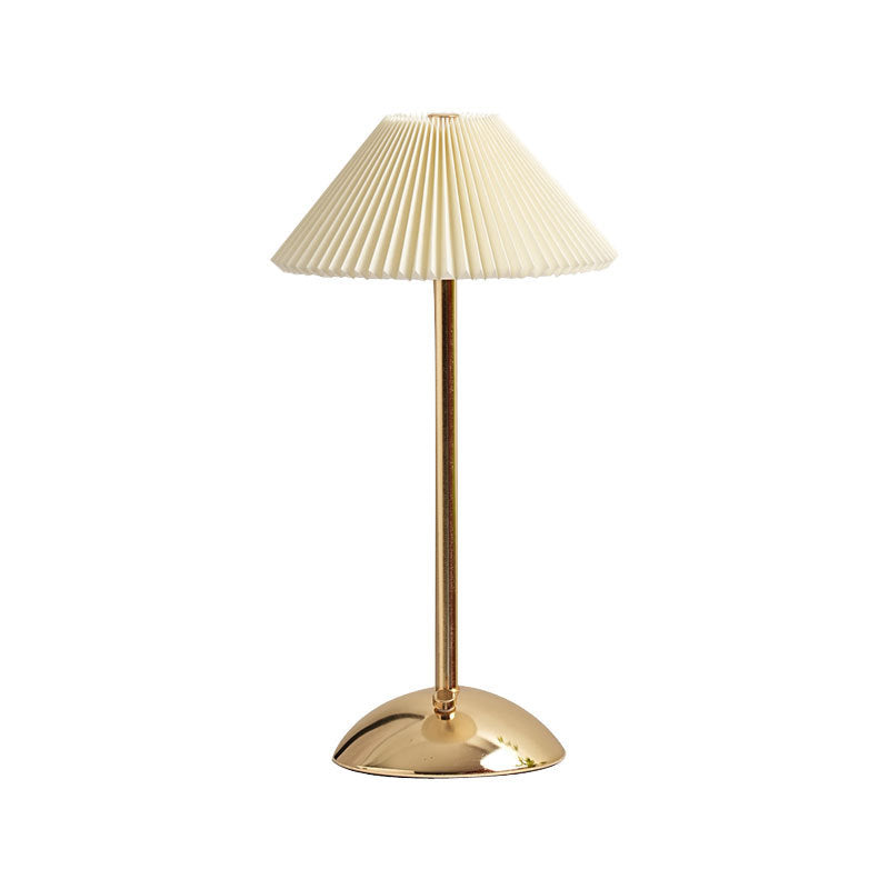 Scandinavian Rechargeable Table Lamp Iron Frame Table Lamp