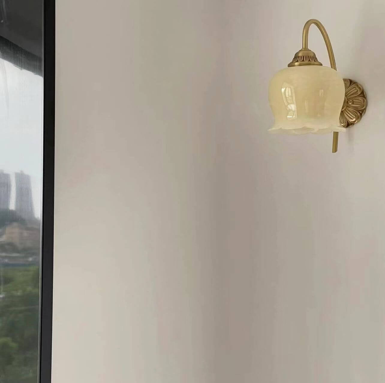 Traditional Vintage Floral Resin Copper Iron Wall Sconce