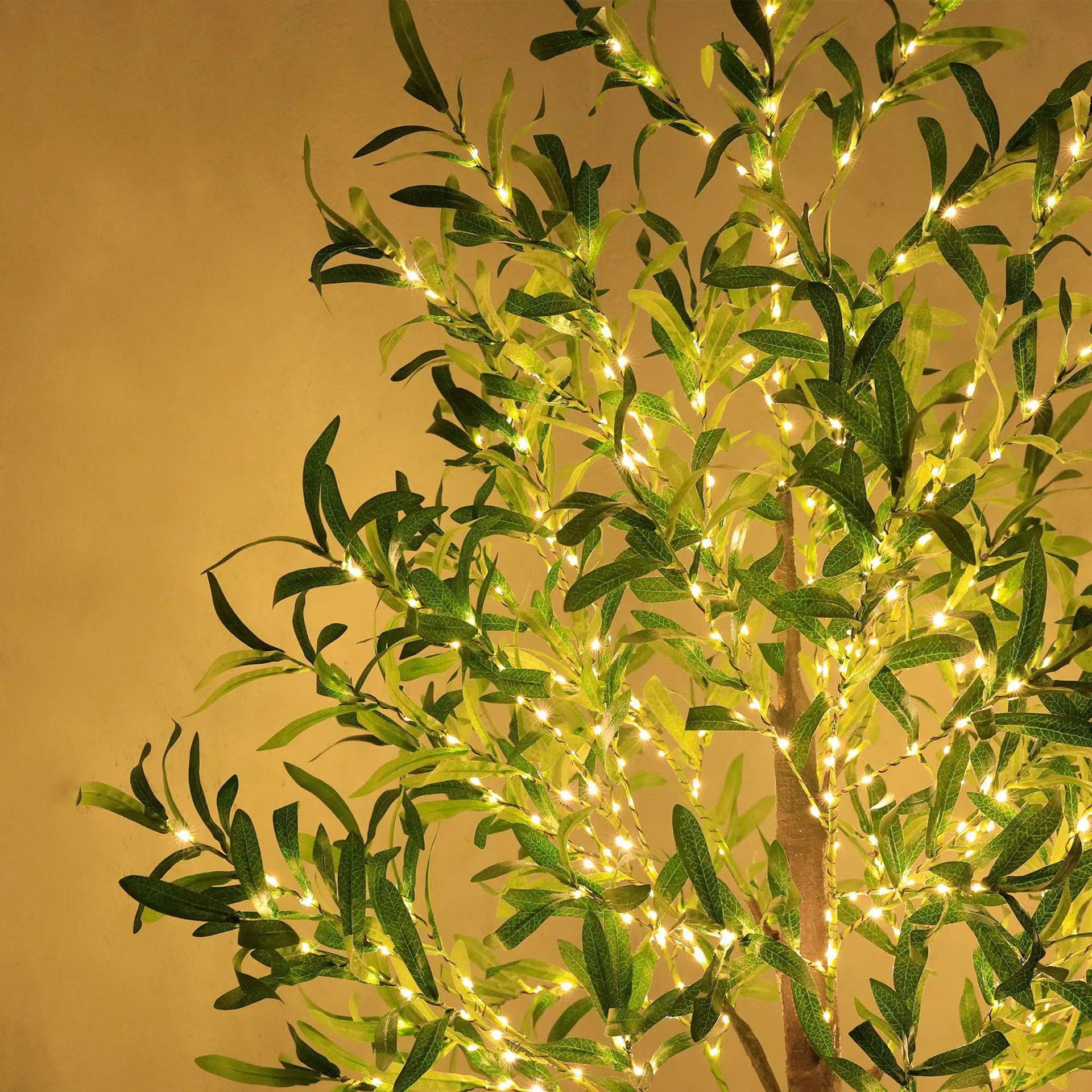 Modern Creative Olive Leaf LED Simulation Plants Table Lamp