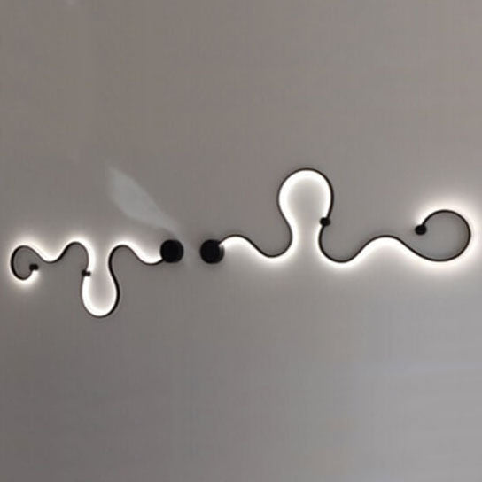 Modern Long Aluminum Snake Shaped Curved Wall Sconce