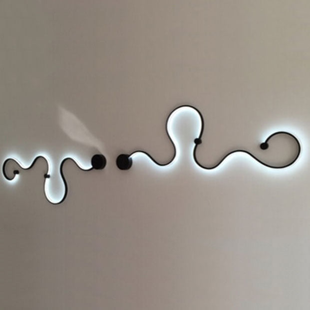 Modern Long Aluminum Snake Shaped Curved Wall Sconce