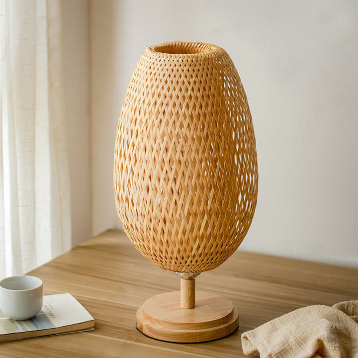 Traditional Chinese Moso Bamboo Wood Iron Weaving Table Lamp