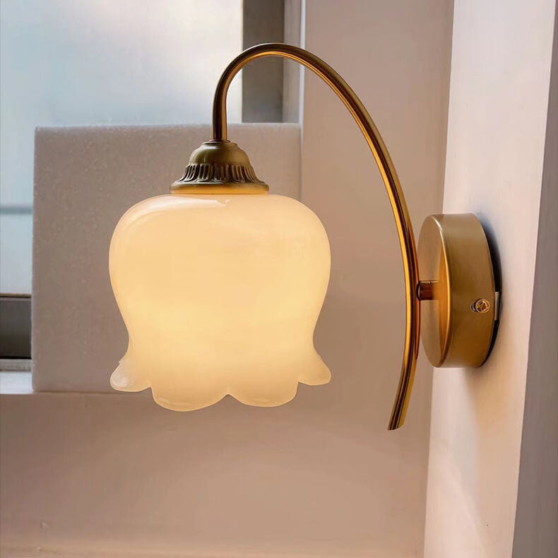 Traditional Vintage Floral Resin Copper Iron Wall Sconce