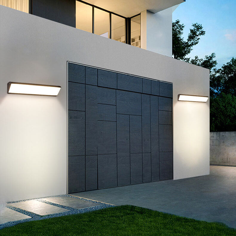 Modern Minimalist Aluminum Acrylic Waterproof Wall Sconce
