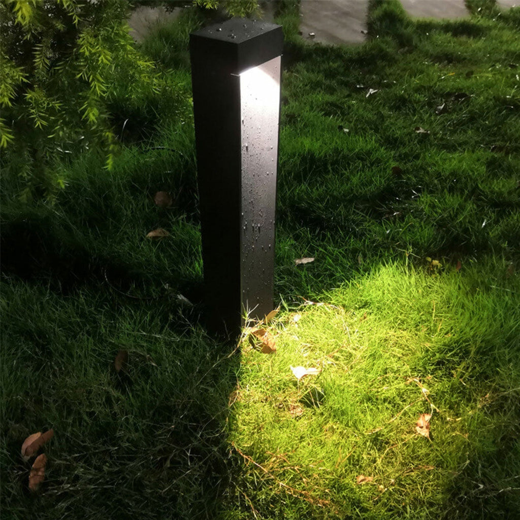 Sleek Modern Outdoor Stake Light