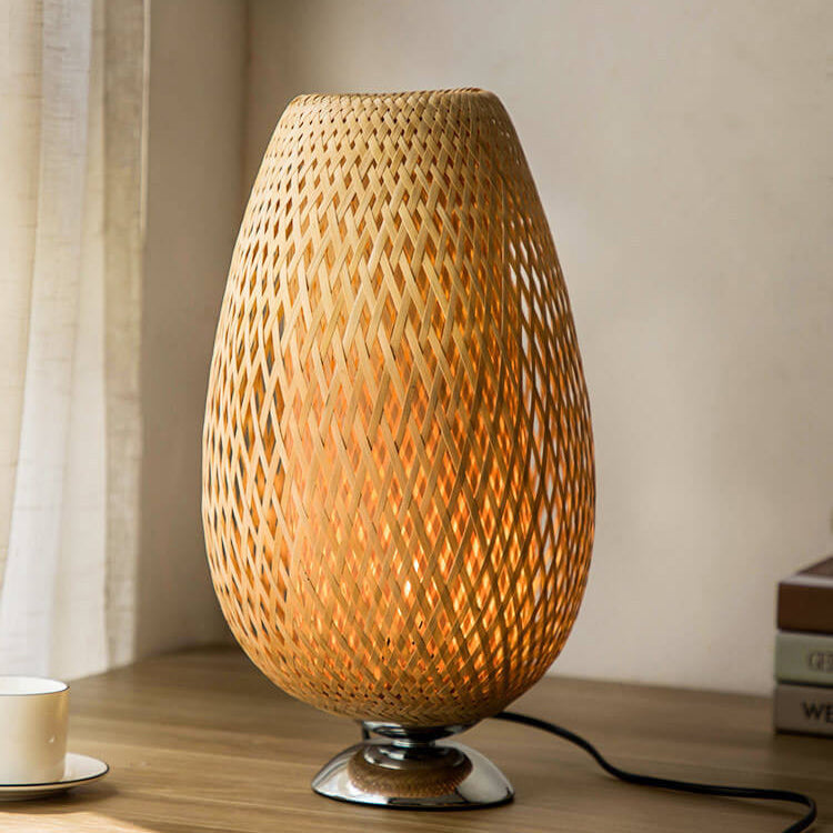 Traditional Chinese Moso Bamboo Wood Iron Weaving Table Lamp