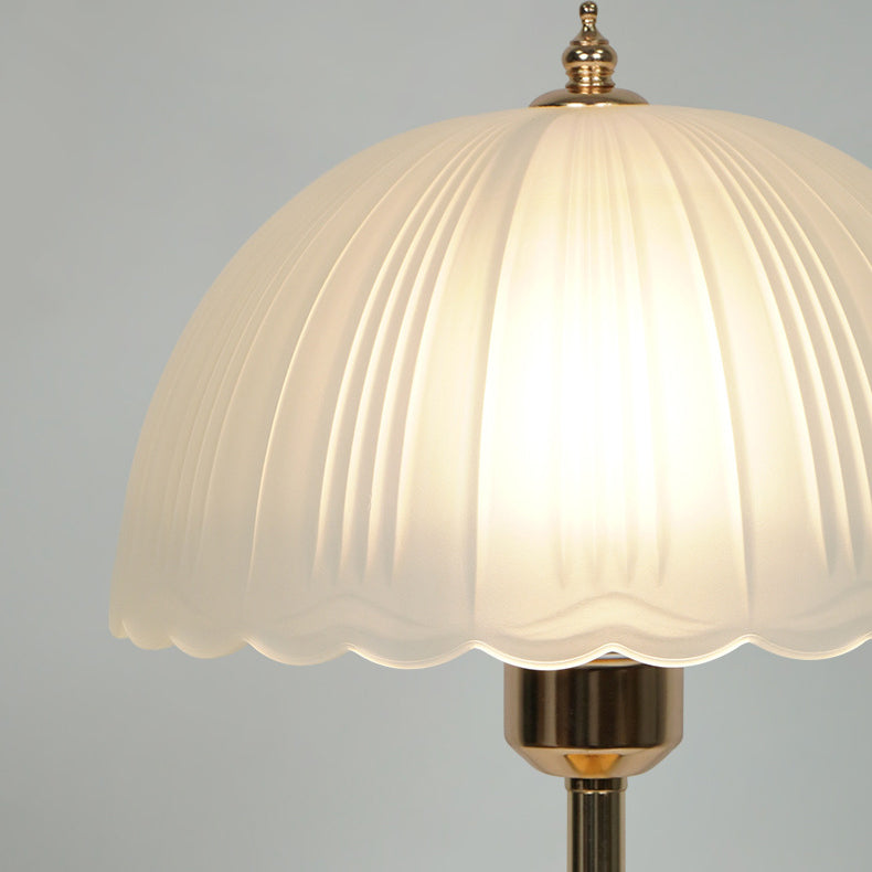 Nordic Iron Glass Dome Petal 1-Light Table Lamp