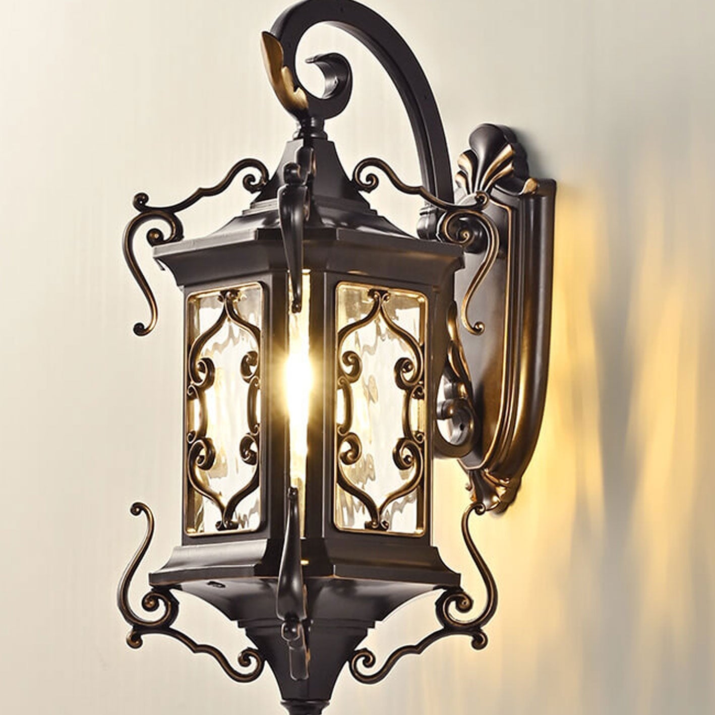 European Palace Outdoor Waterproof 1-Light Wall Sconce