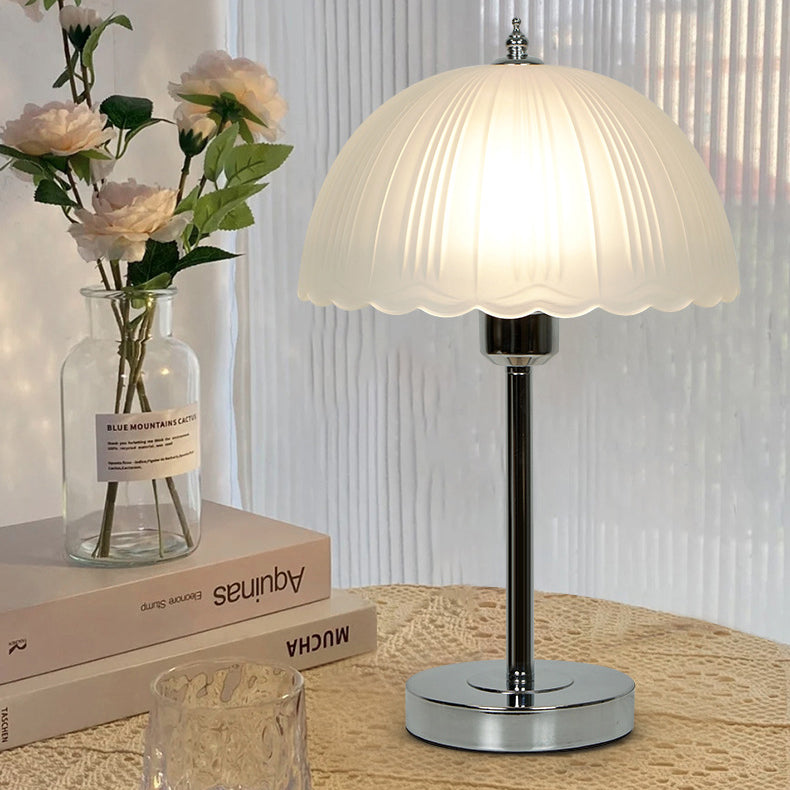 Nordic Iron Glass Dome Petal 1-Light Table Lamp