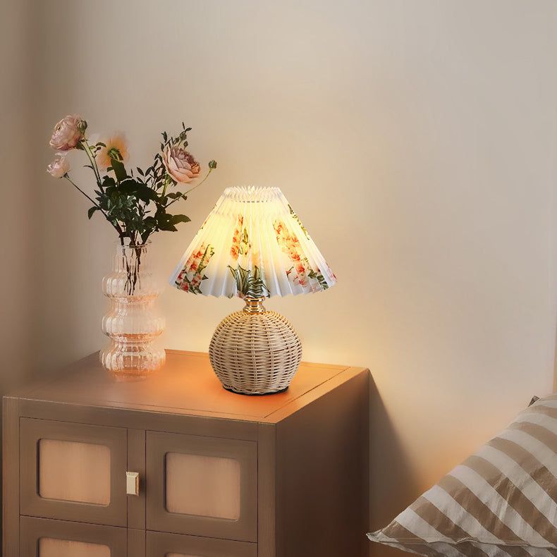 Nordic Contemporary LED Table Lamp with Pleated Table Lamp