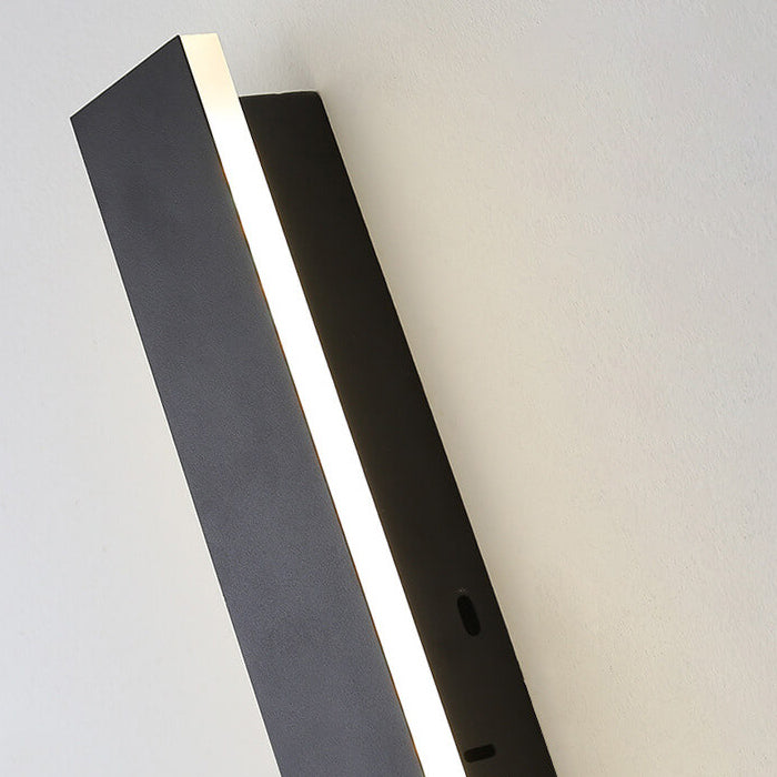Retro Outdoor Rectangular Strip Waterproof LED Wall Light