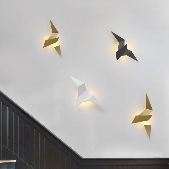 Modern Creative Flying Bird Metal 1-Light LED Wall Sconce