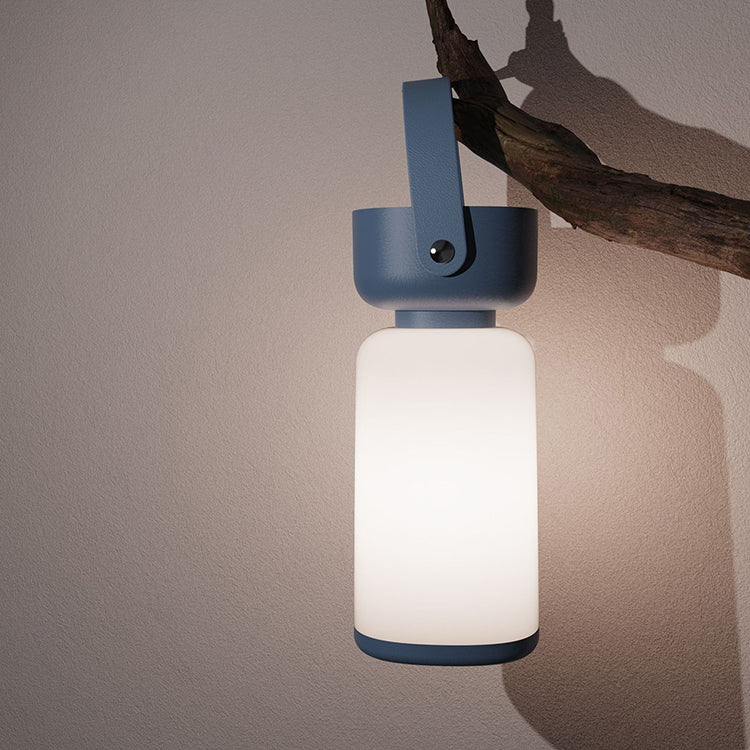 Modern Simplicity Waterproof Portable Plastic Outdoor Light
