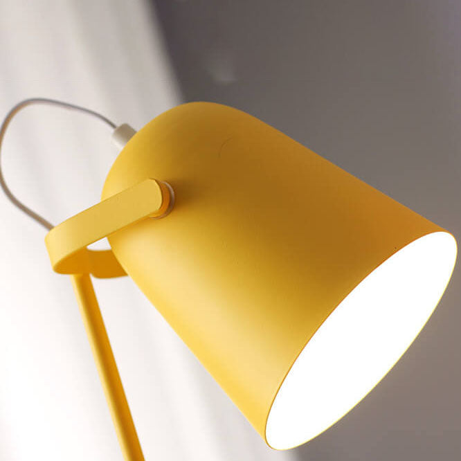Nordic Macaron Color Creative Iron Bucket Table Table Lamp