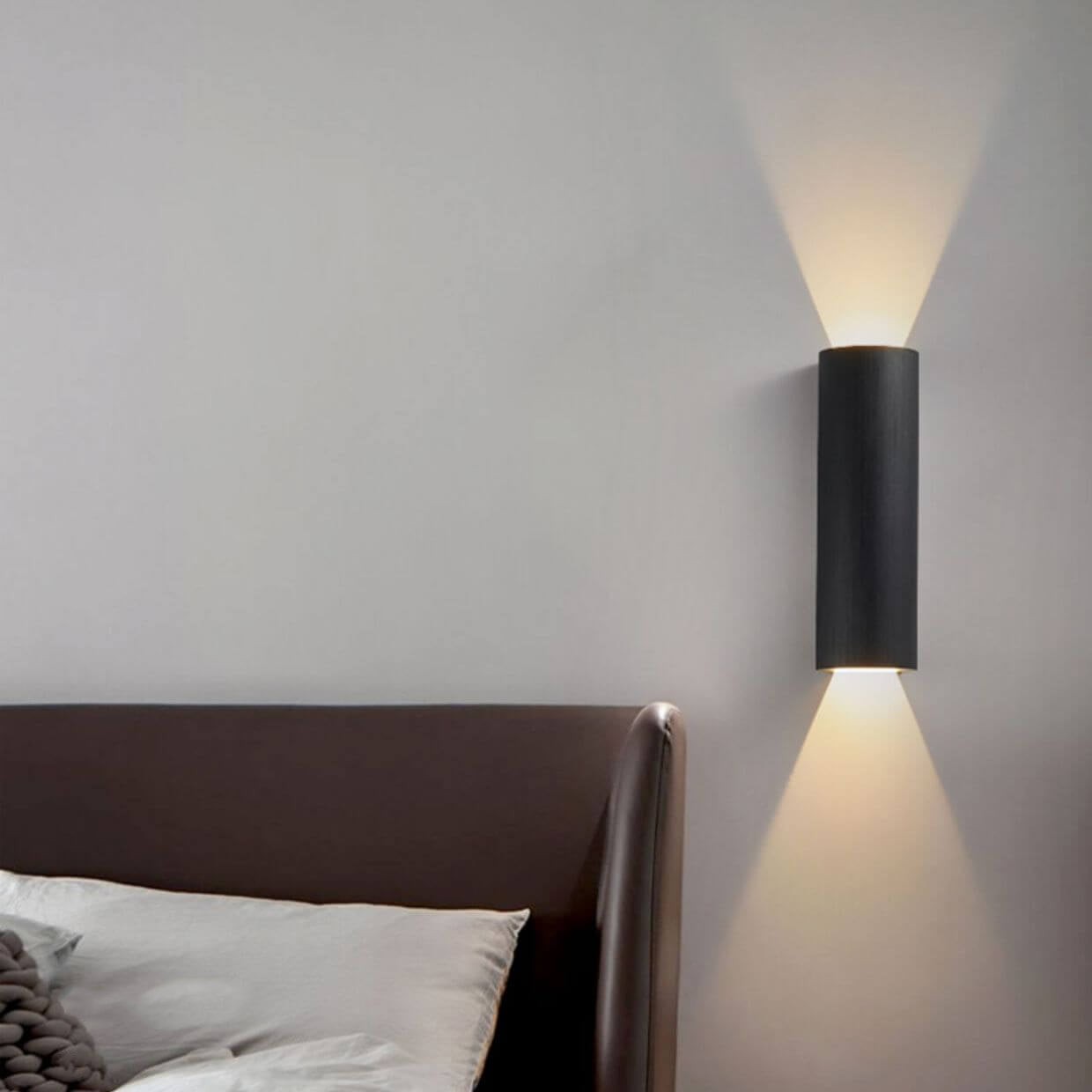 Modern Minimalist Aluminum Cylindrical LED Wall Sconce
