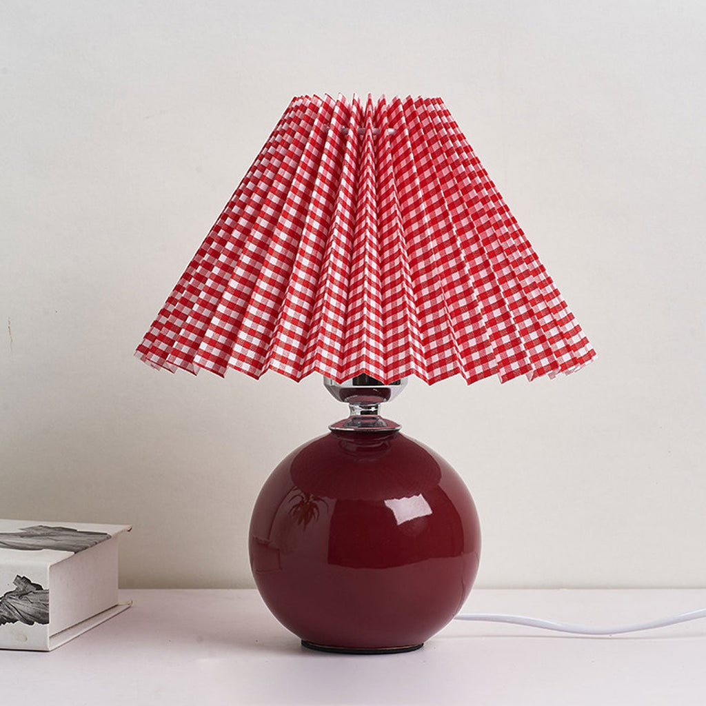 Nordic Minimalist Ceramic Pleated 1-Light Table Lamp