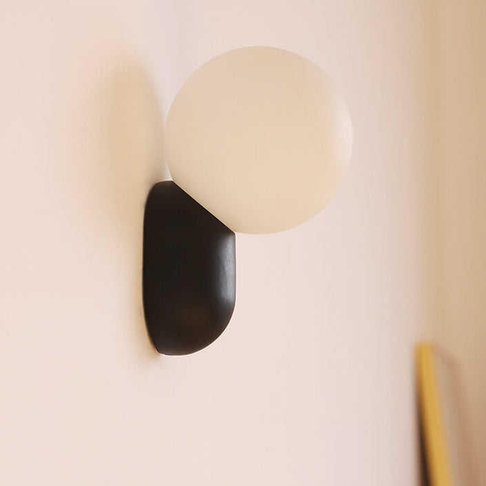 Macaron Cream Style Resin Glass Ball 1-Light Wall Sconce