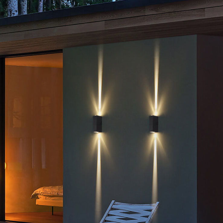Modern Aluminum Lens Outdoor Double-Head Wall Sconce