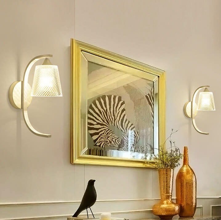 Modern Simple Resin Bird Glass Shade 1-Light Wall Sconce