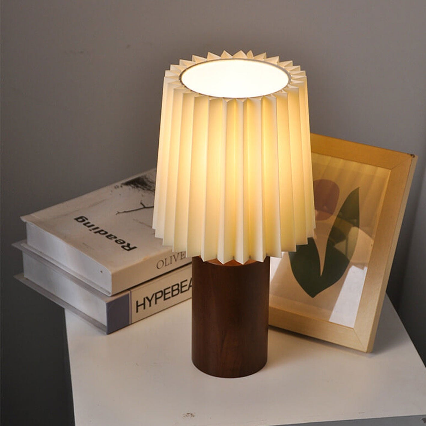 Elegant Vintage Korean Pleated Column Table Lamp Table Lamp