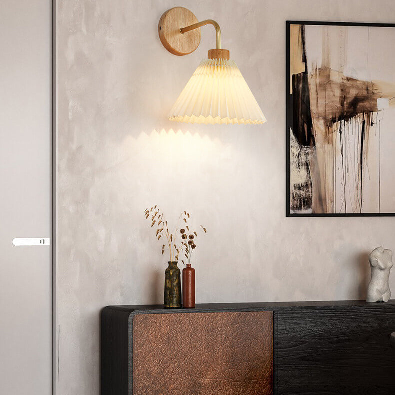 Modern Minimalist Pleated Umbrella Shade 1-Light Wall Sconce