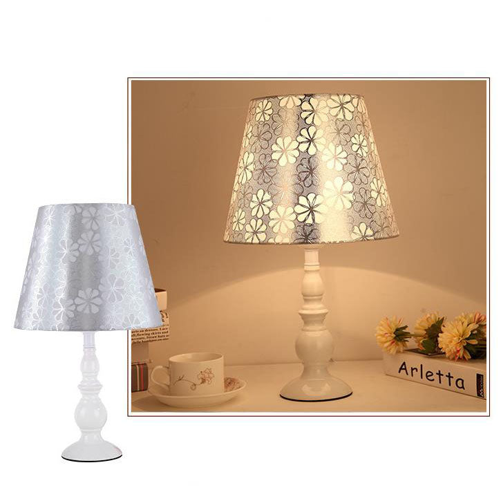 Modern Simple Floral Fabric Iron Vase Base Table Lamp