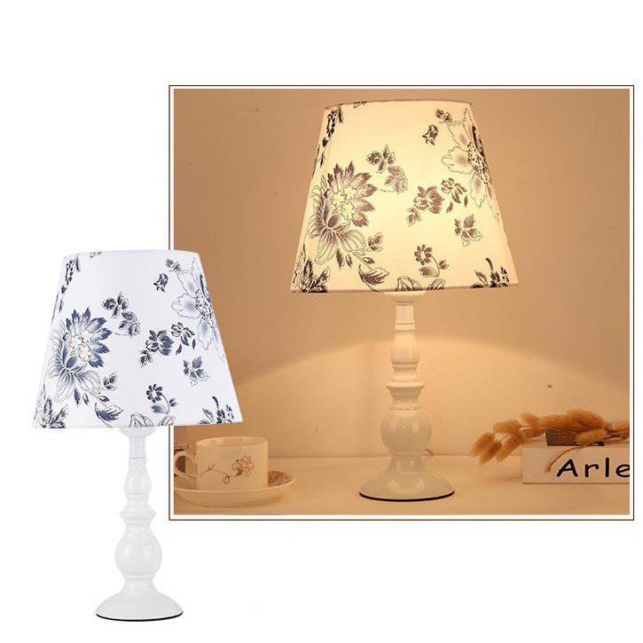 Modern Simple Floral Fabric Iron Vase Base Table Lamp