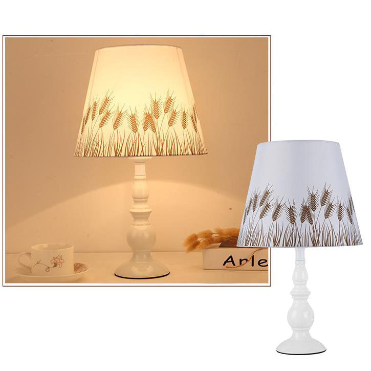 Modern Simple Floral Fabric Iron Vase Base Table Lamp