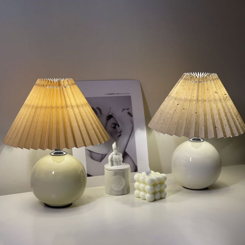 Modern Minimalist Round Fabric Pleated Ceramic Table Lamp
