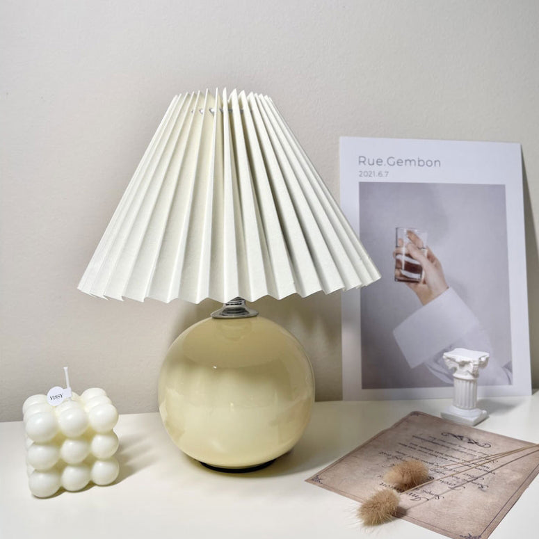 Modern Minimalist Round Fabric Pleated Ceramic Table Lamp