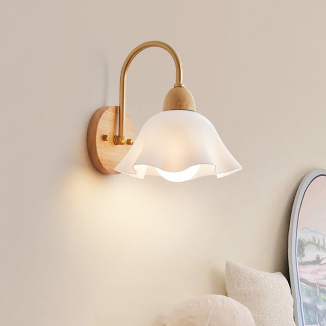 Contemporary Creative Wood Ceramic Flower Shade Wall Sconce