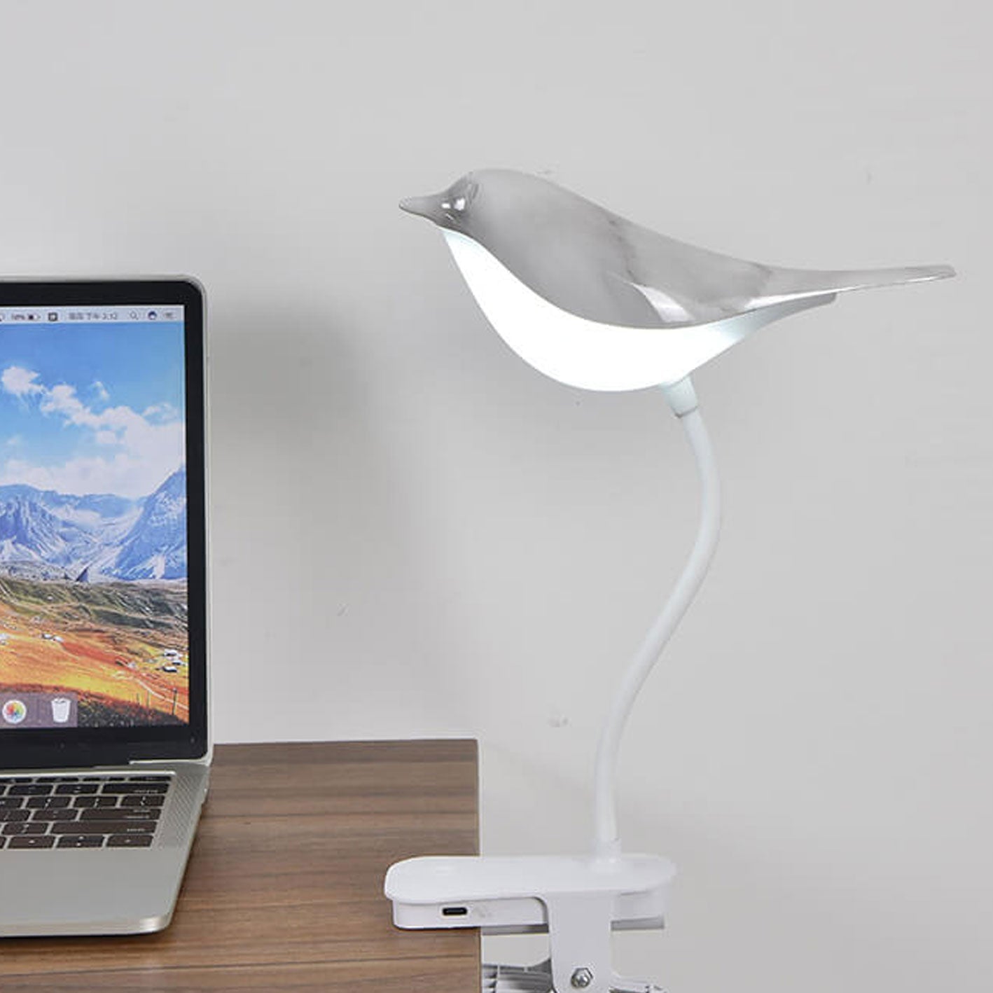 Nordic Creative Bird Clip USB Charging LED Night Table Lamp