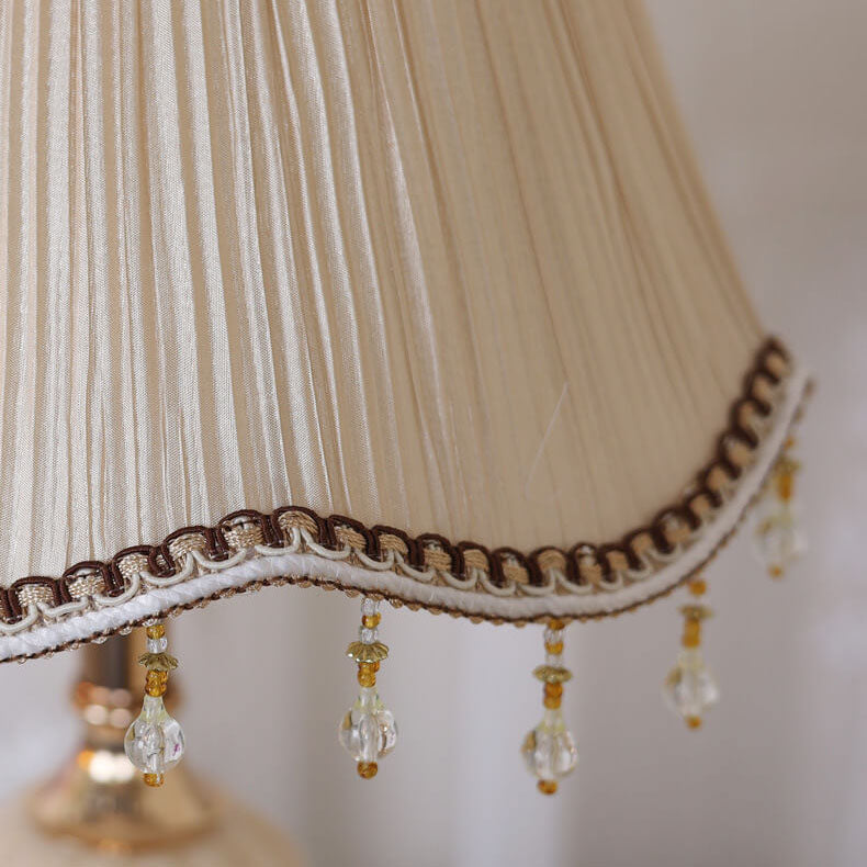 Traditional Vintage Fabric Floral Glass Hardware Table Lamp
