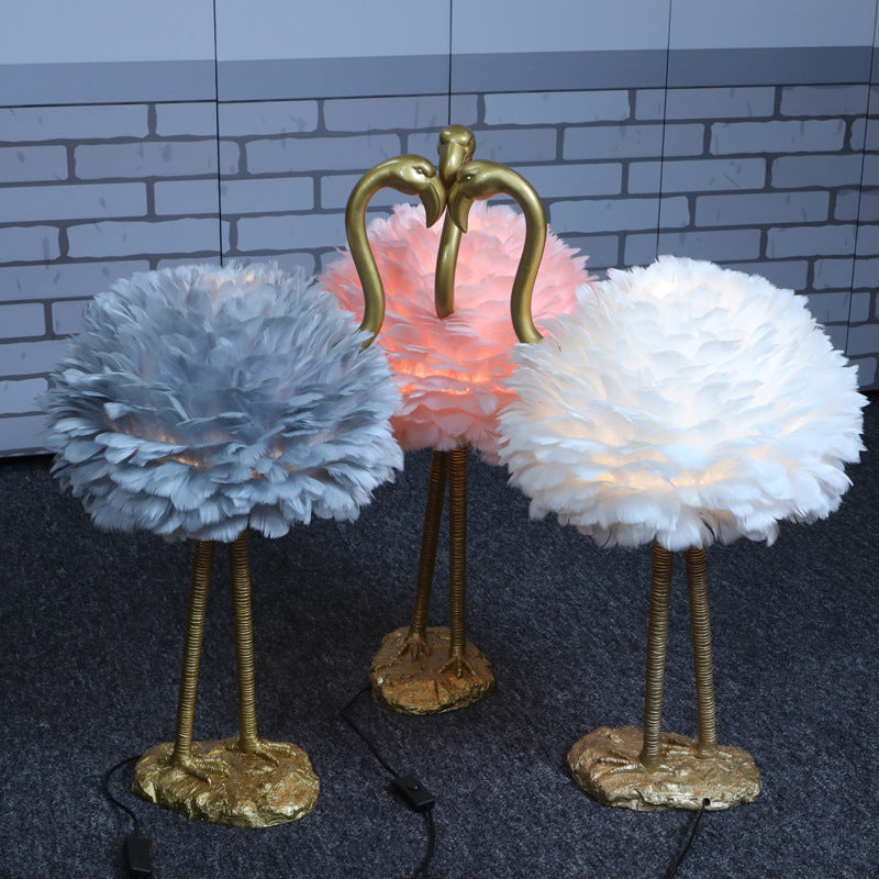 Nordic Goose Feather Metal Flamingo Ball 1-Light Table Lamp