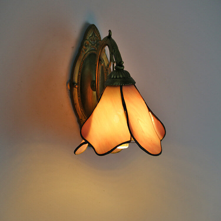Vintage Tiffany Petals Stained Glass 1-Light Wall Sconce