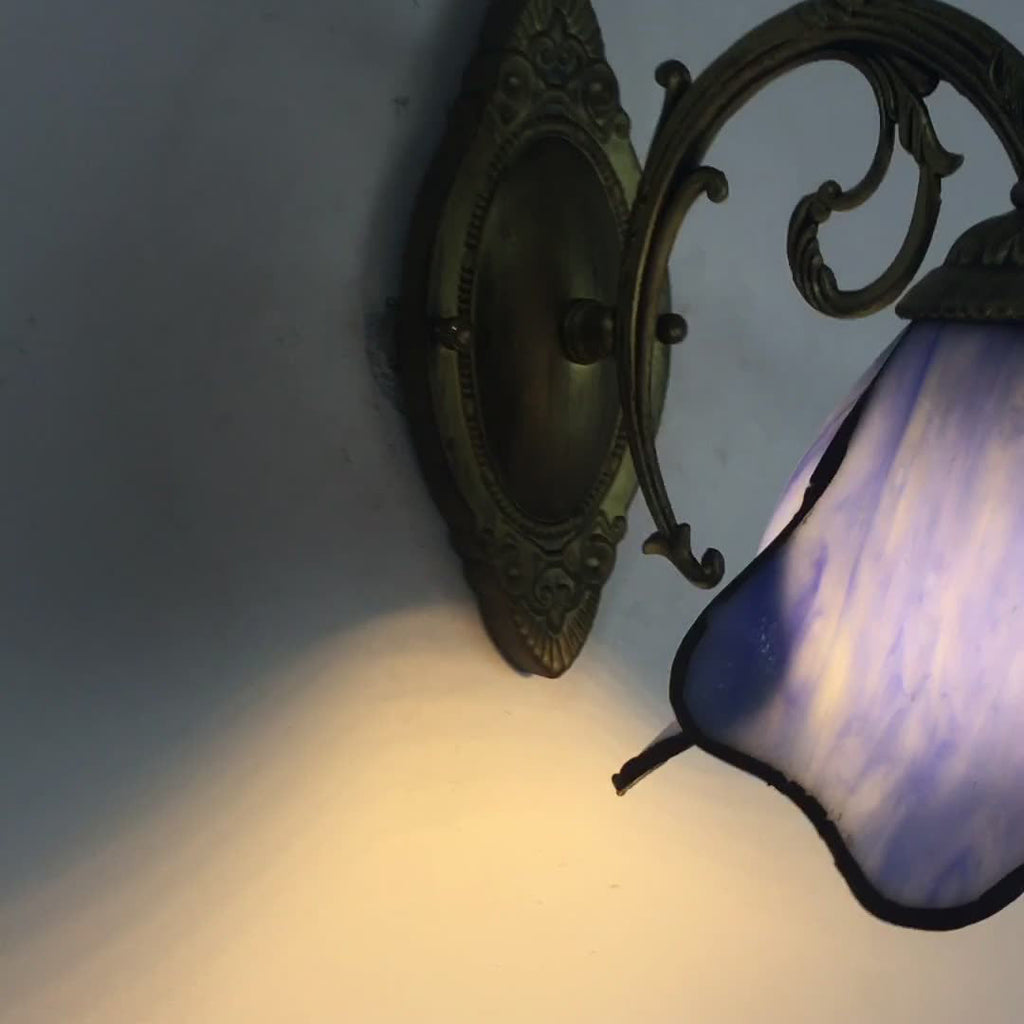 Vintage Tiffany Petals Stained Glass 1-Light Wall Sconce