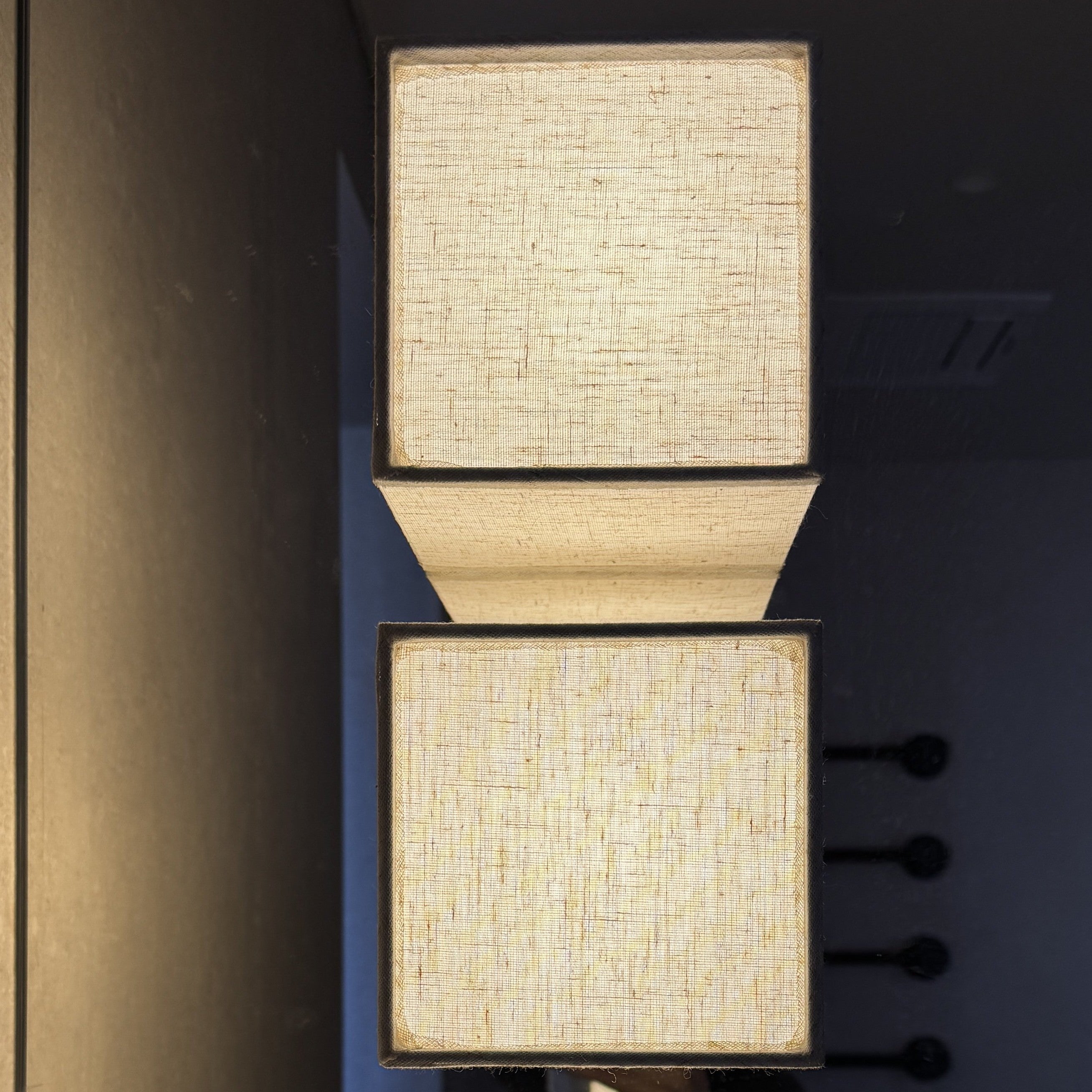 Traditional Japanese Square Fabric Shade LED Wall Sconce